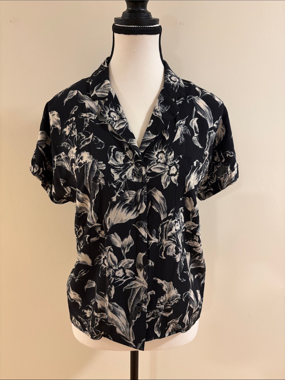 Frank & Oak Black and White Floral Button-Front Shirt